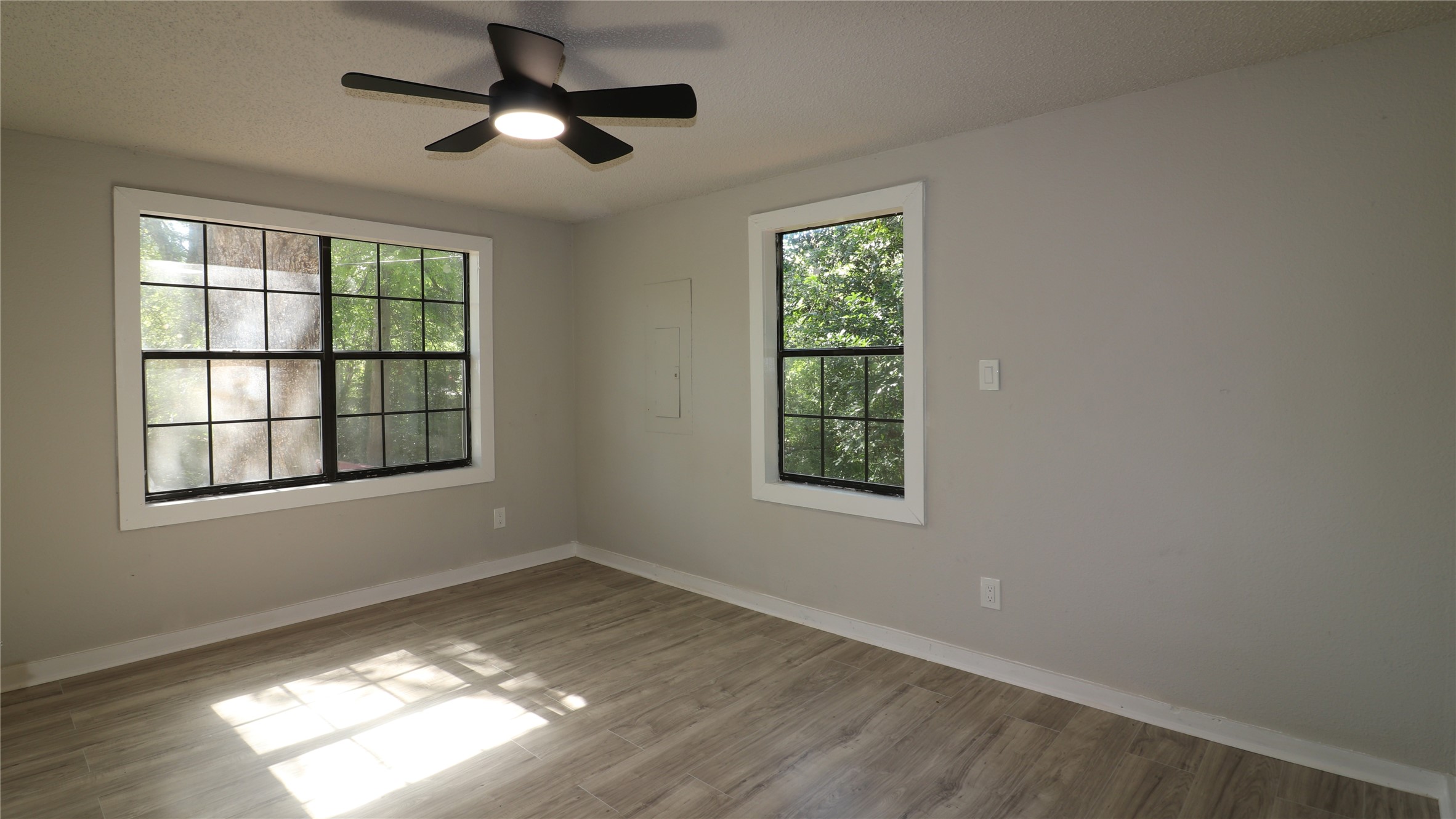 708 Ellington Street Atlanta TX 75551