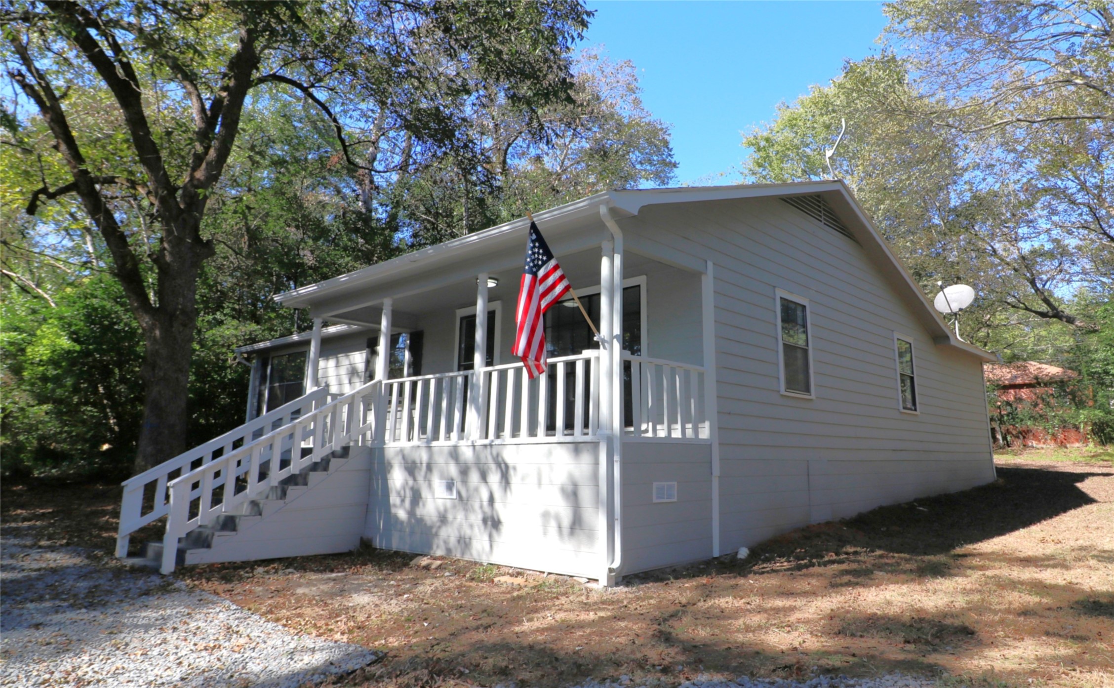 708 Ellington Street Atlanta TX 75551