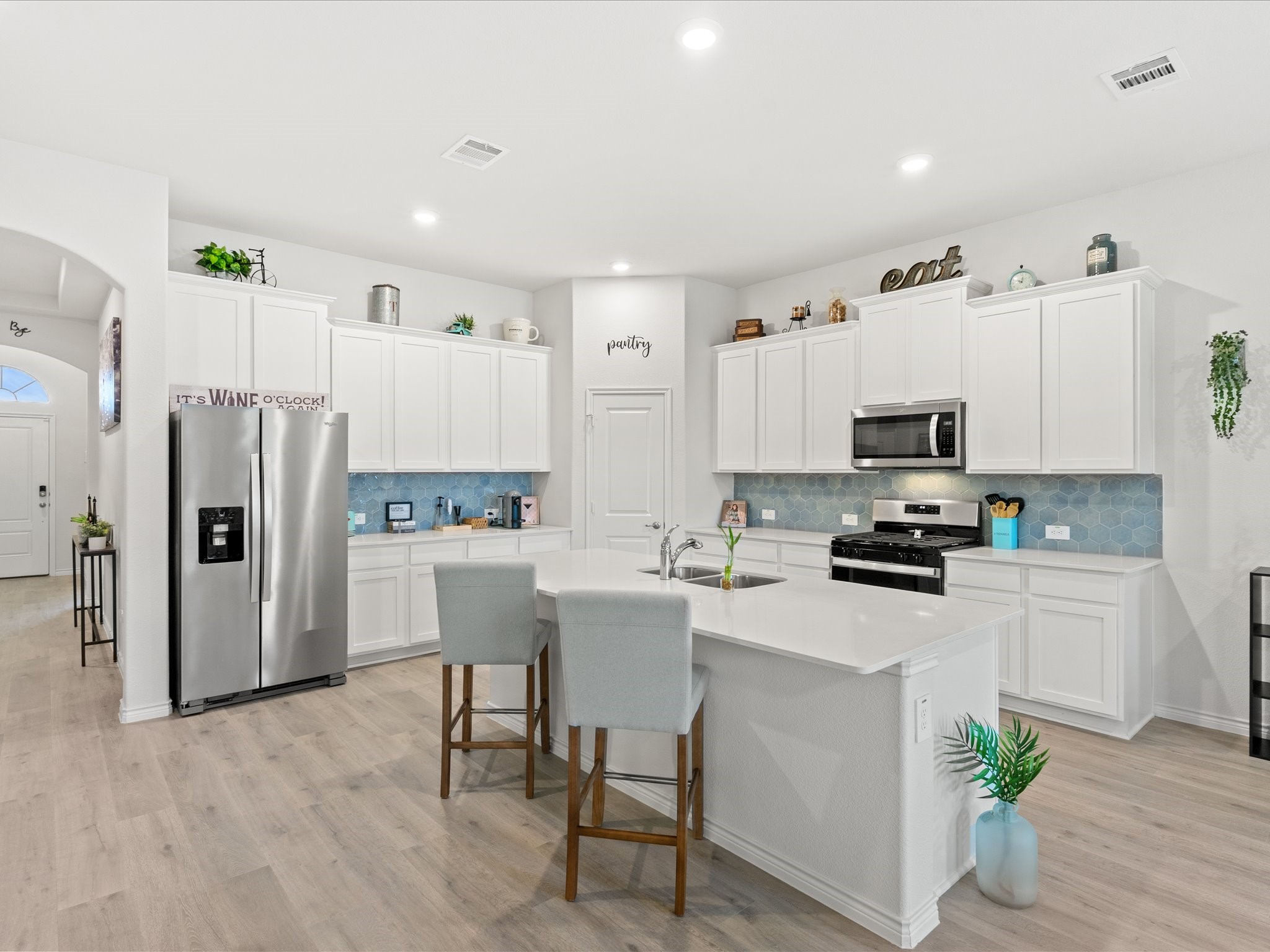 10017 Gray Barrel Drive Aubrey TX 76227