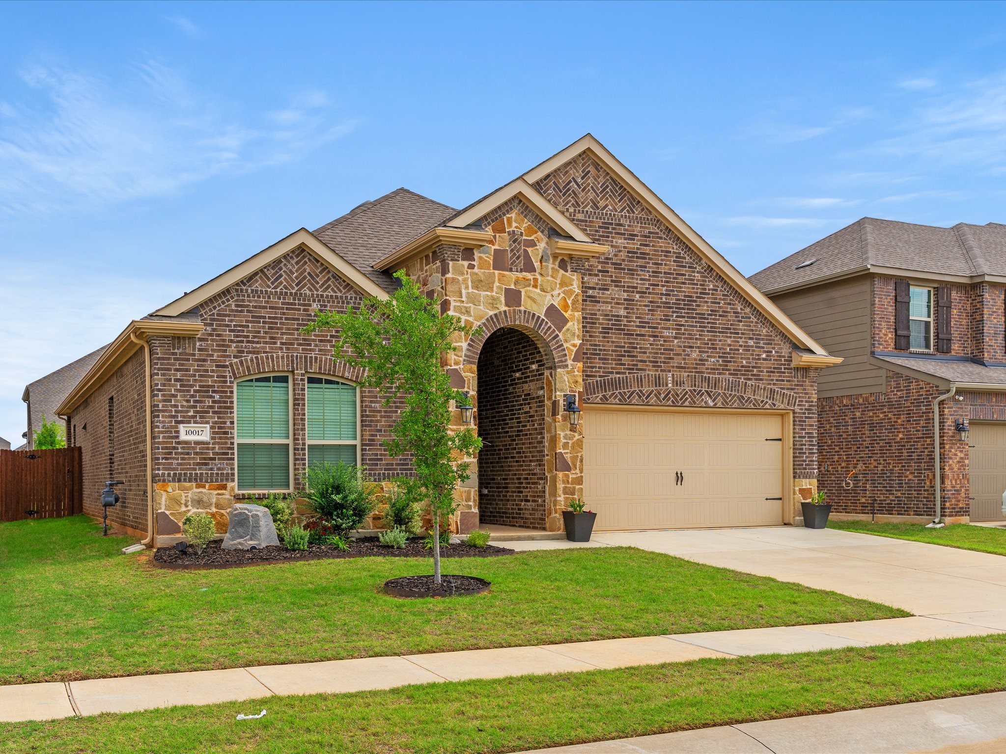 10017 Gray Barrel Drive Aubrey TX 76227