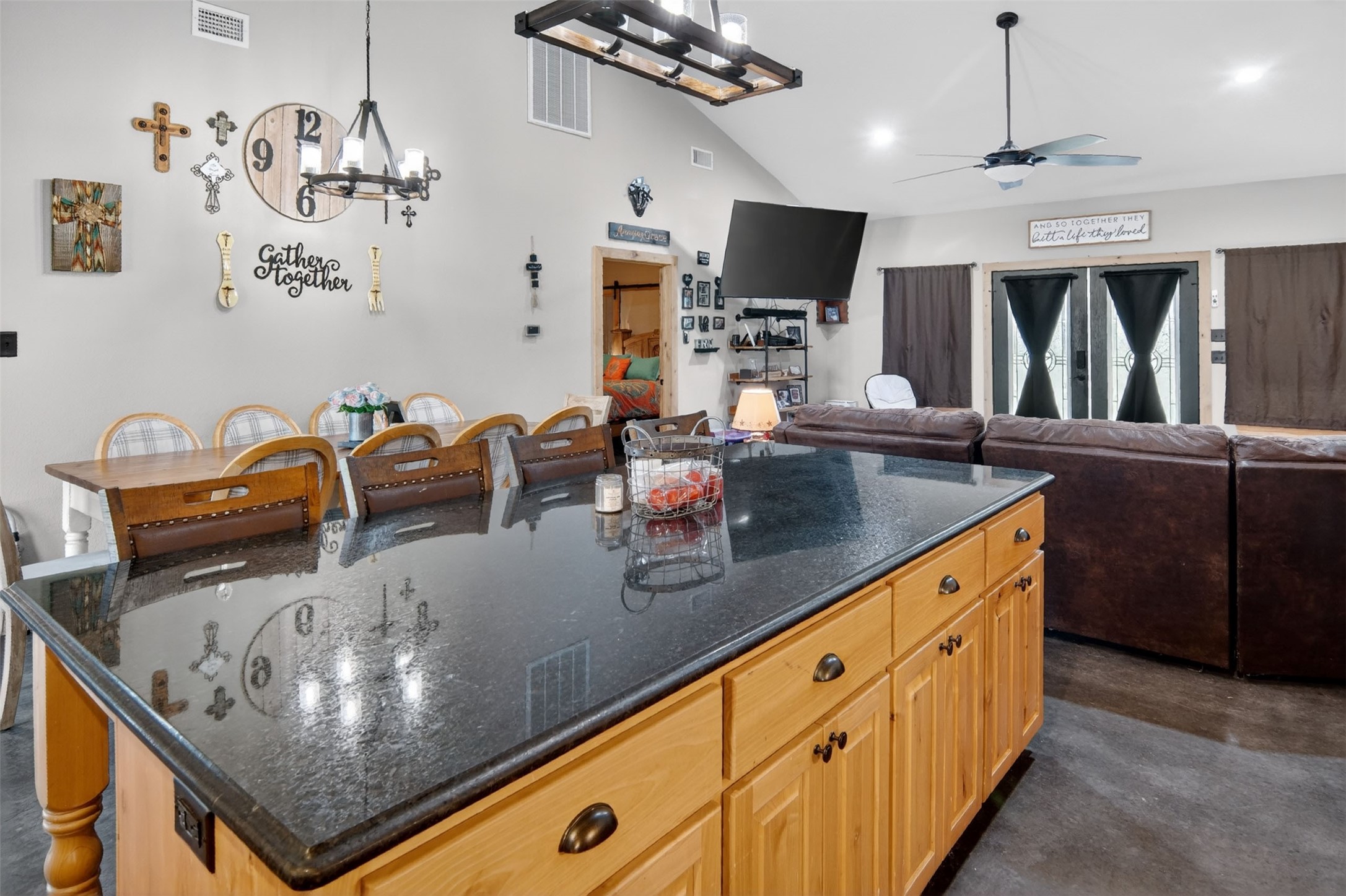 7400 County Road 4726 Wolfe City TX 75496