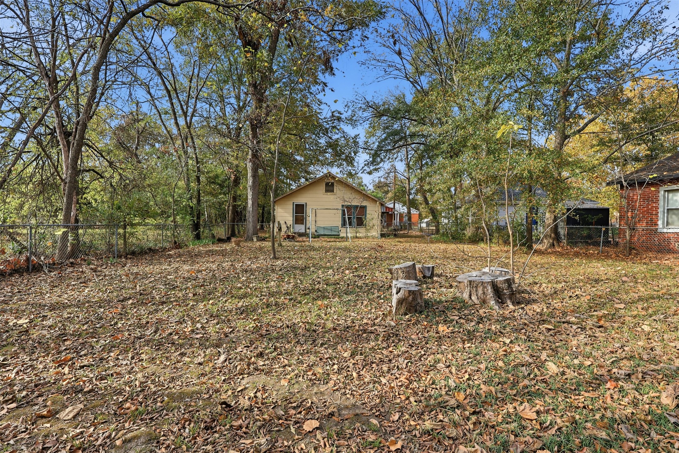 409 N Henry Street Lindale TX 75771
