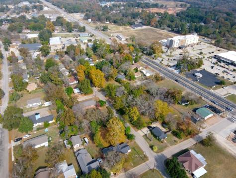 409 N Henry Street Lindale TX 75771