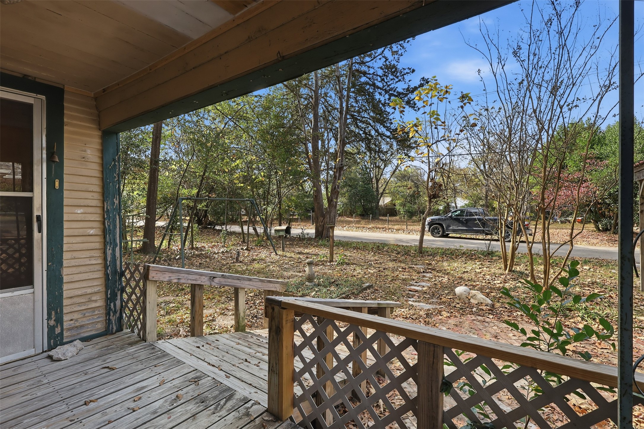 409 N Henry Street Lindale TX 75771