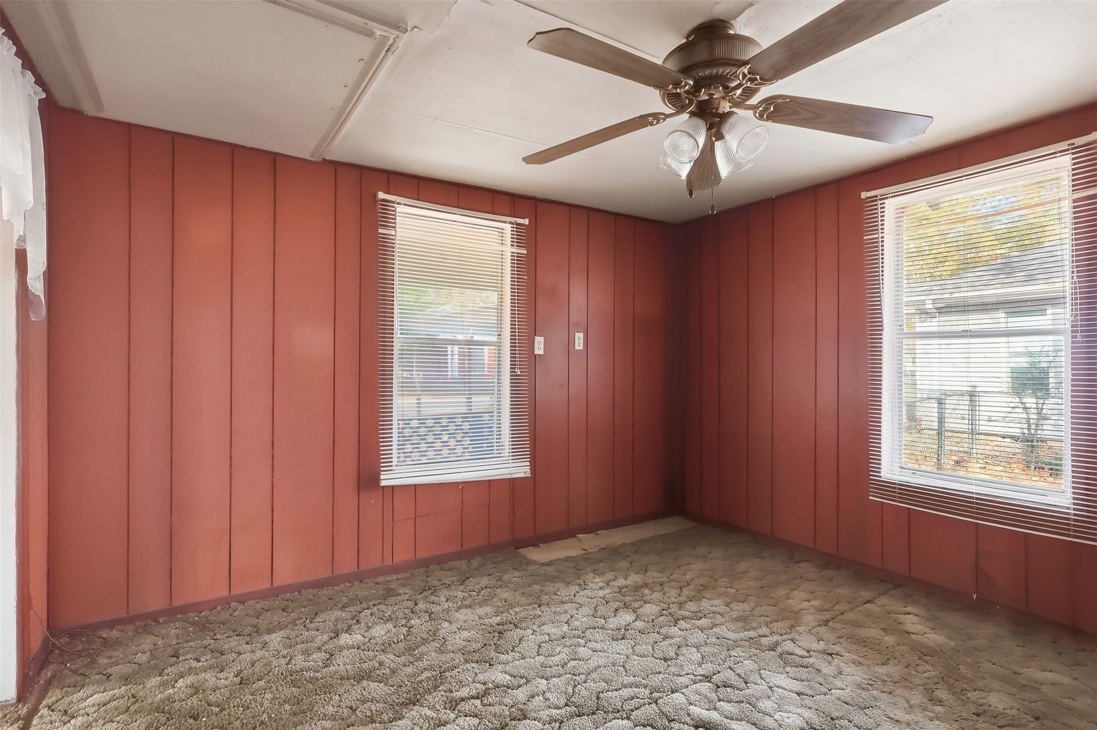 409 N Henry Street Lindale TX 75771