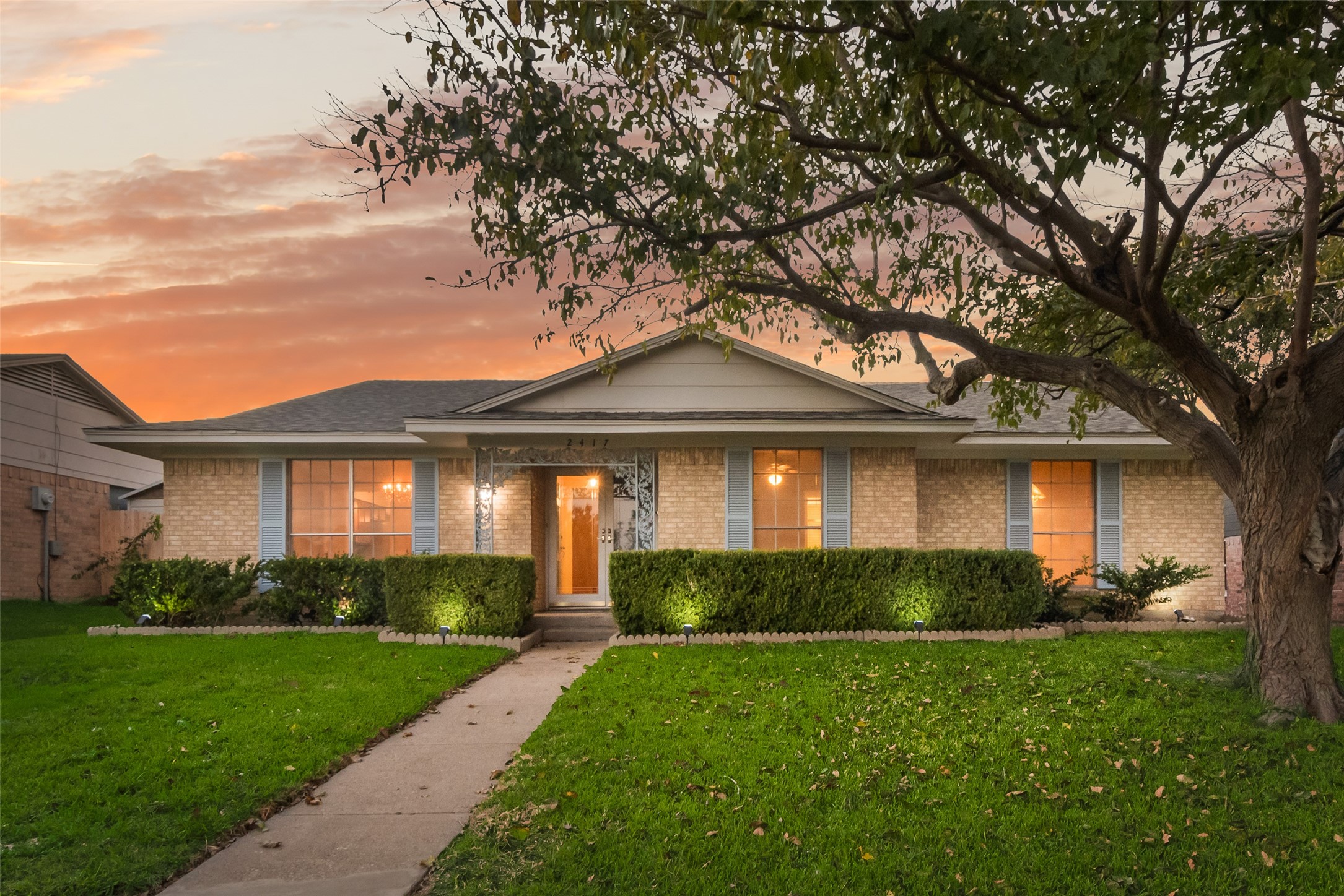 2417 Pinehurst Lane Mesquite TX 75150