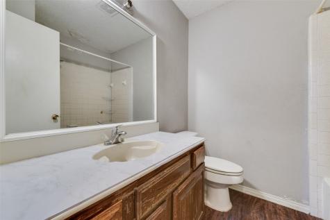 2523 Beverly Hills Lane Mesquite TX 75150