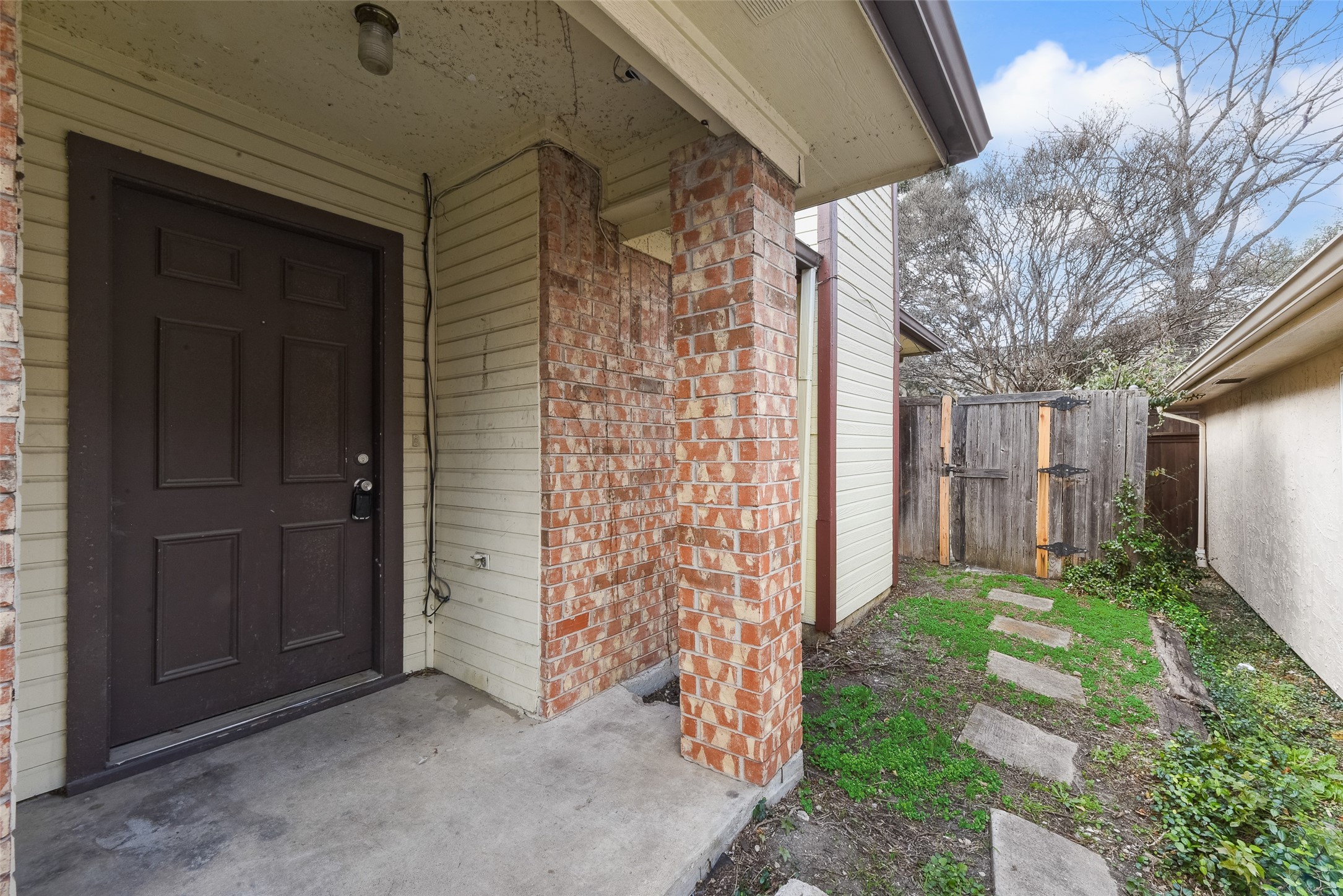 2523 Beverly Hills Lane Mesquite TX 75150