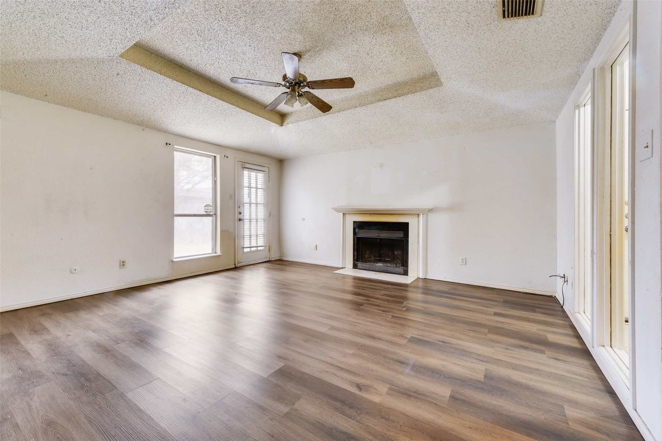 2523 Beverly Hills Lane Mesquite TX 75150