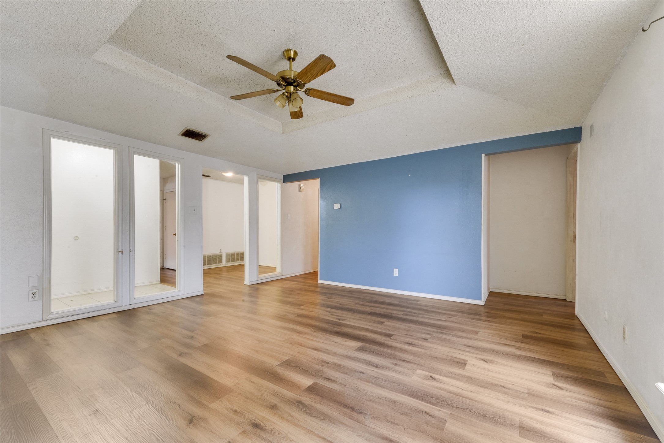 2523 Beverly Hills Lane Mesquite TX 75150