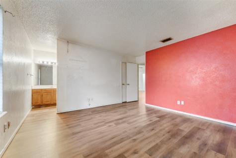 2523 Beverly Hills Lane Mesquite TX 75150