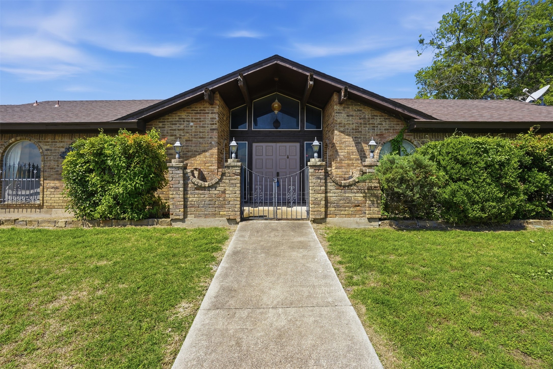 201 Mesa Grande Drive Fort Worth TX 76108