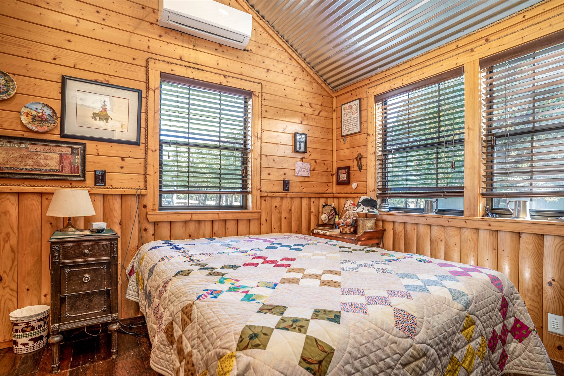 1293 Hcr 1425 Covington TX 76636