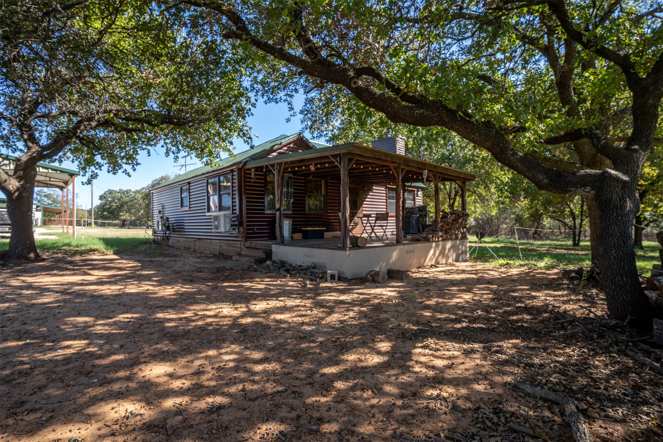 1293 Hcr 1425 Covington TX 76636