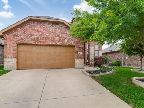 2917 Maple Creek Drive Fort Worth TX 76177