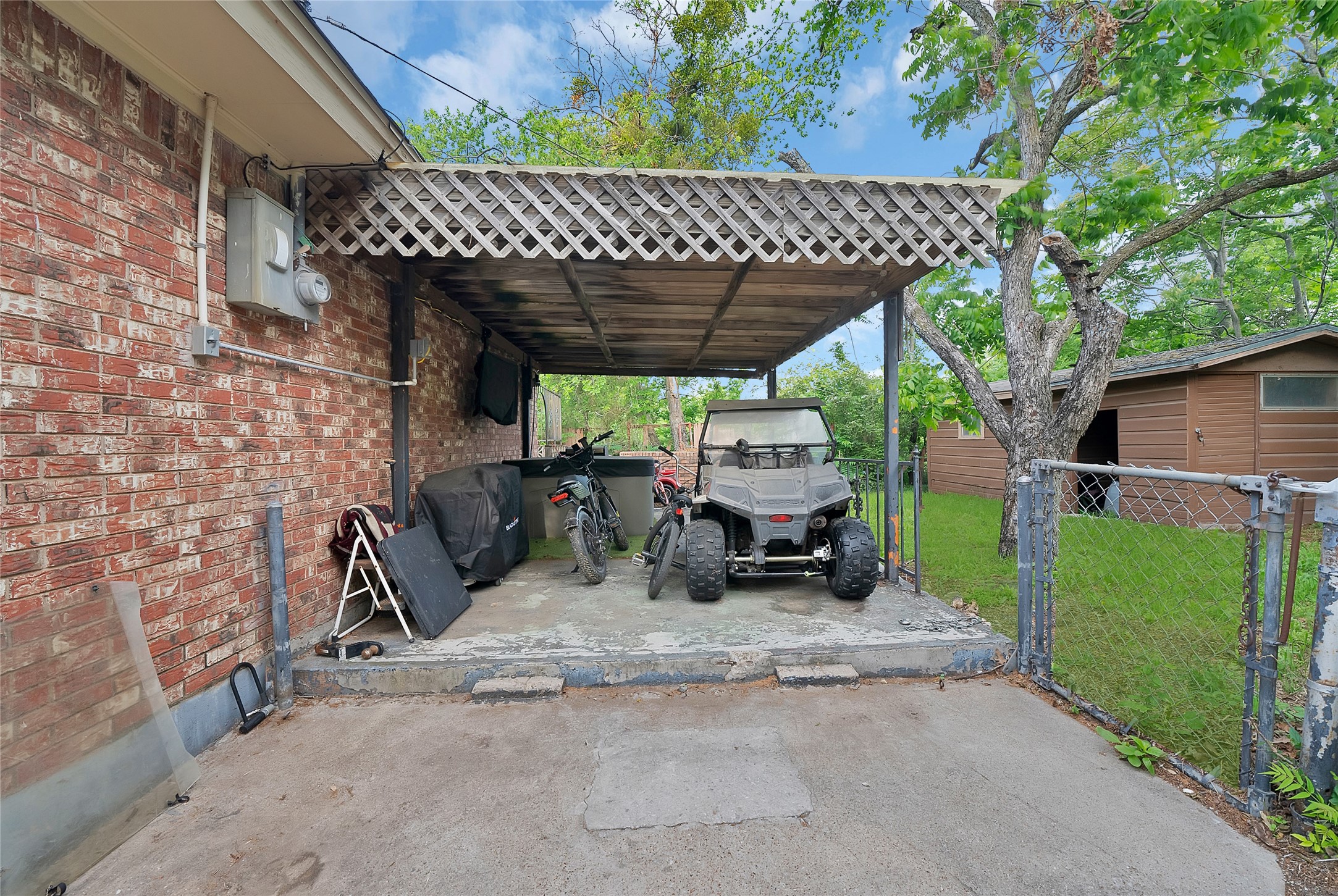 1207 Camelia Street Weatherford TX 76086
