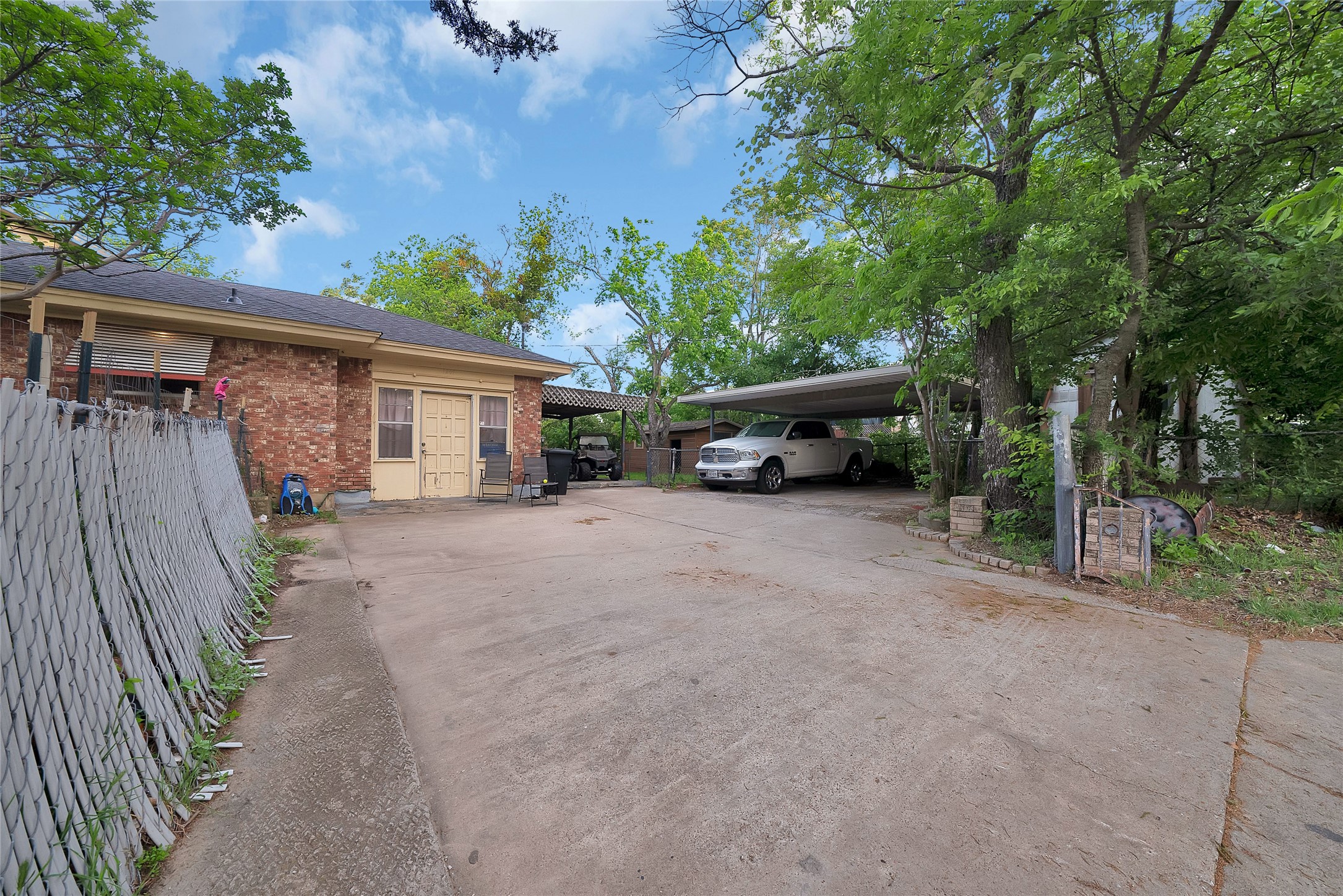 1207 Camelia Street Weatherford TX 76086