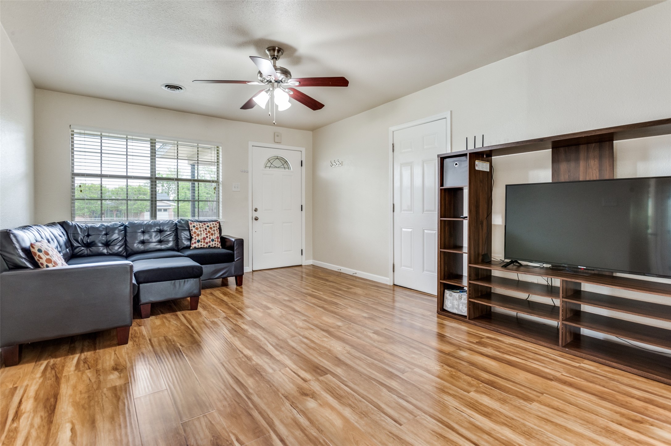 2911 Old North Road Farmers Branch TX 75234