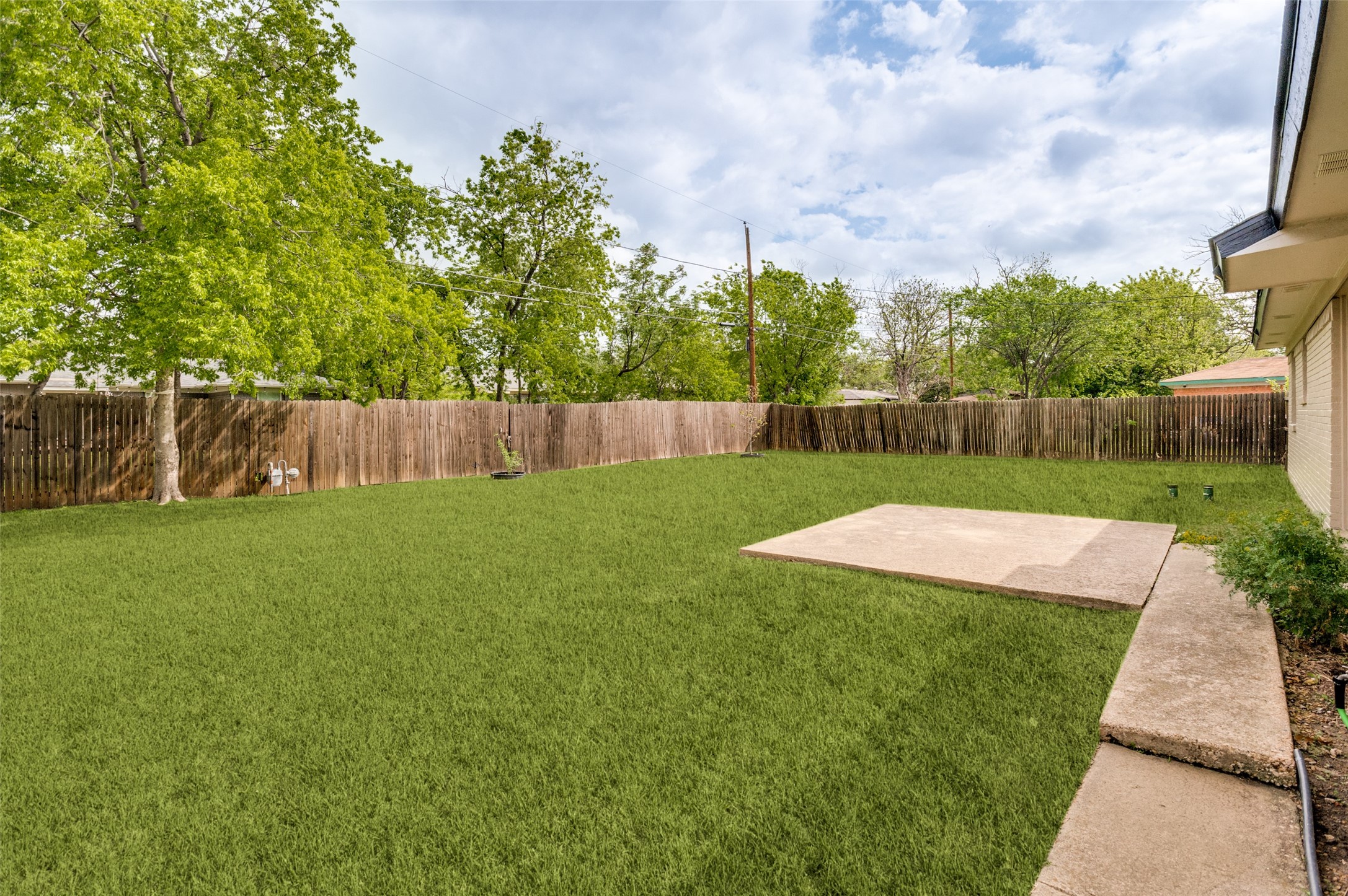 2911 Old North Road Farmers Branch TX 75234