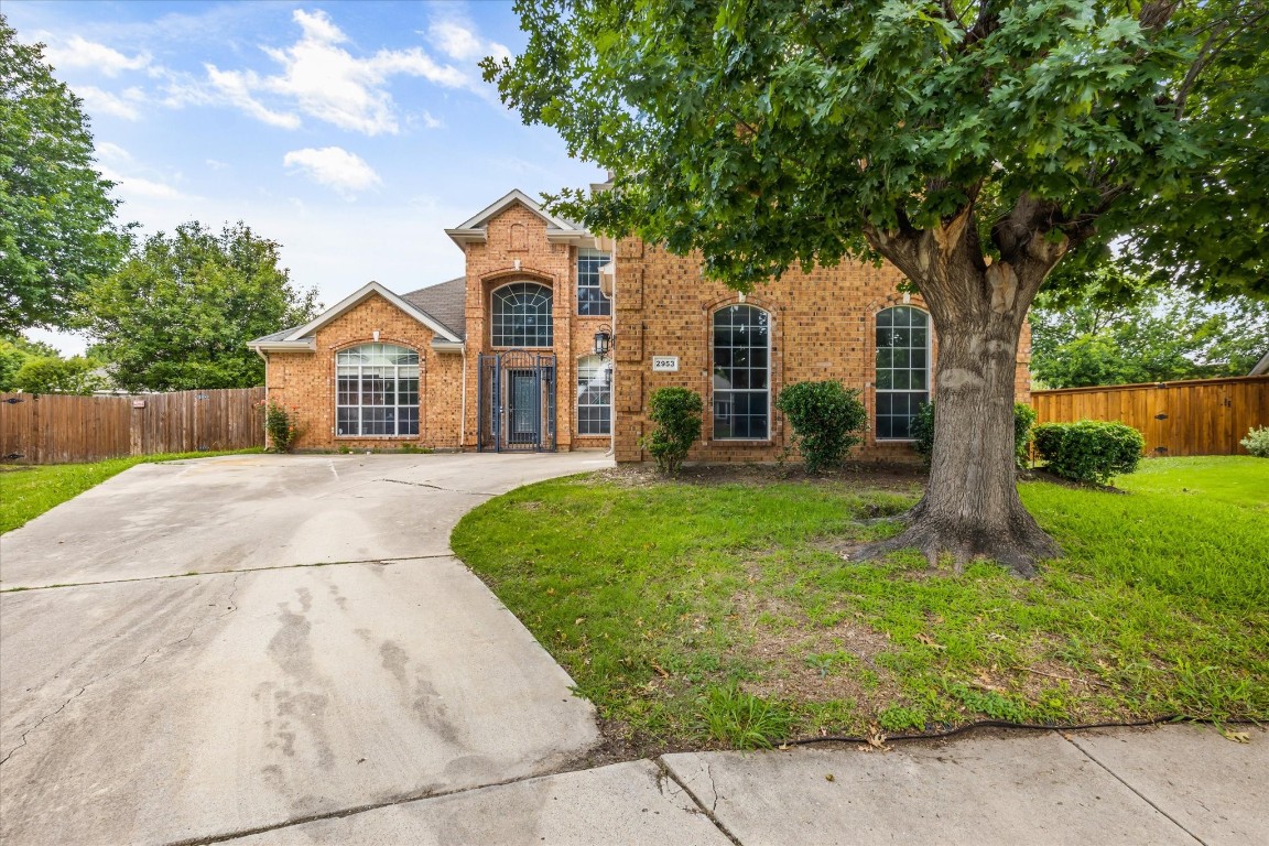2953 Hastings Drive Grand Prairie TX 75052