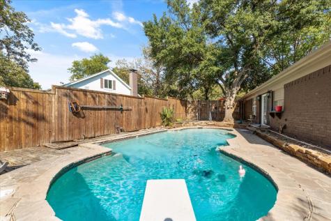 2736 Scenic Hills Drive Bedford TX 76021