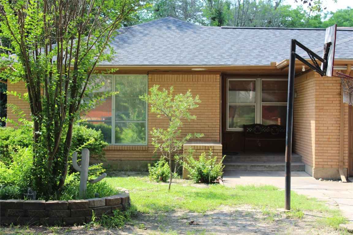 120 Aspen Street Lancaster TX 75134