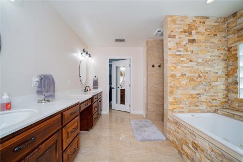303 County Road 2310 Mineola TX 75773