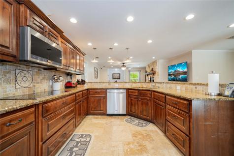 303 County Road 2310 Mineola TX 75773
