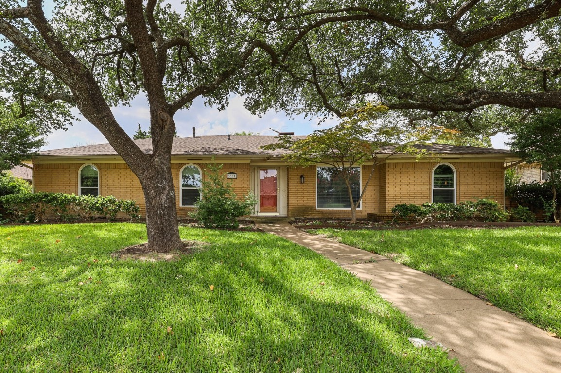 3304 Brookshire Drive Plano TX 75075
