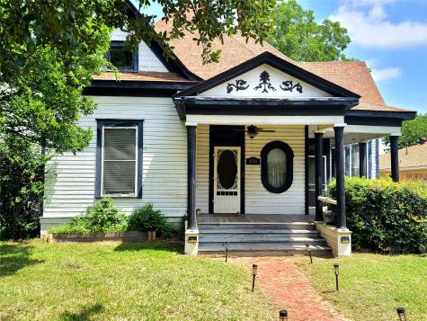 615 W Gandy Street Denison TX 75020