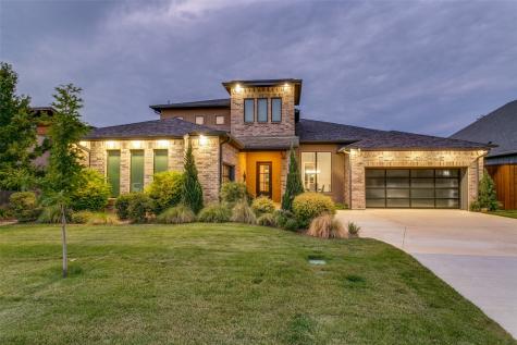 516 Oak Grove Lane Coppell TX 75019
