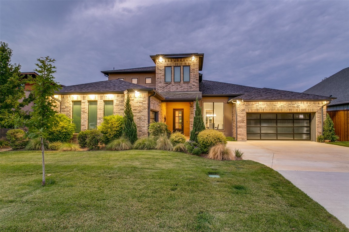516 Oak Grove Lane Coppell TX 75019