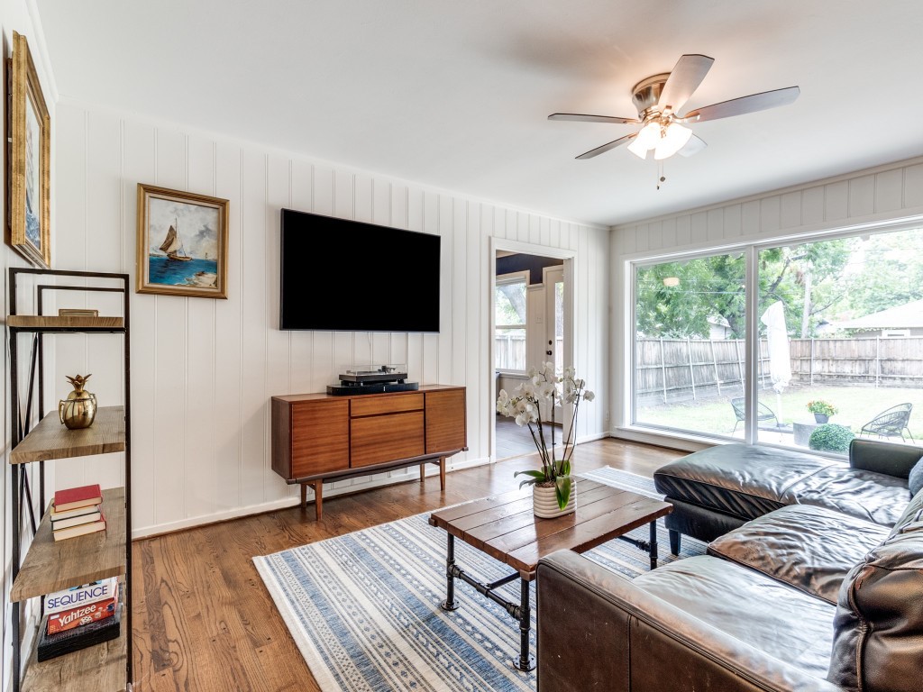6207 Marquita Avenue Dallas TX 75214