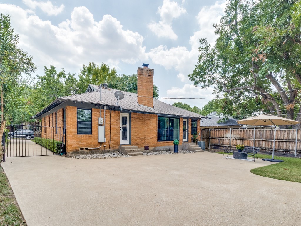 6207 Marquita Avenue Dallas TX 75214