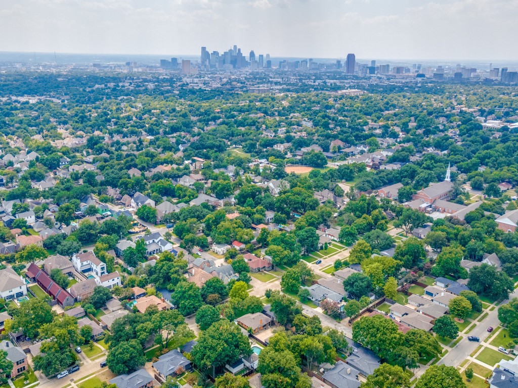 6207 Marquita Avenue Dallas TX 75214