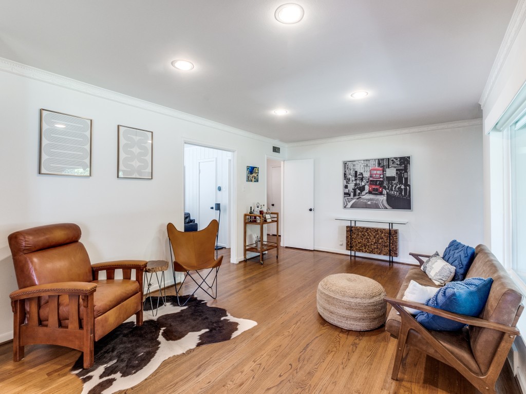6207 Marquita Avenue Dallas TX 75214