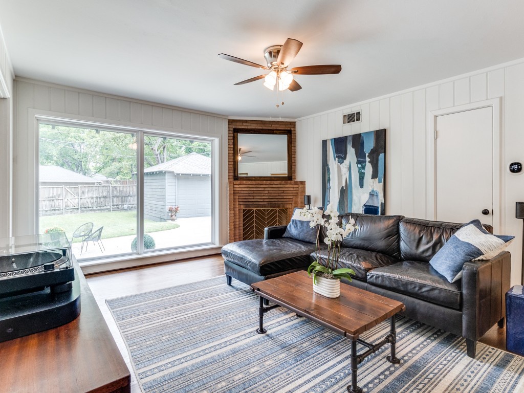 6207 Marquita Avenue Dallas TX 75214