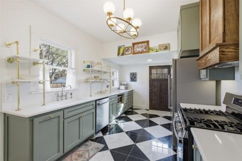 2233 Fairmount Avenue Fort Worth TX 76110