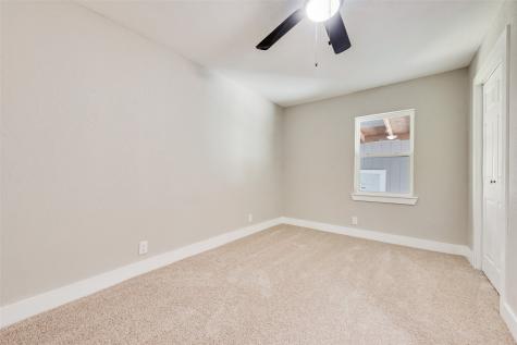 9303 S Fm 730 Azle TX 76020