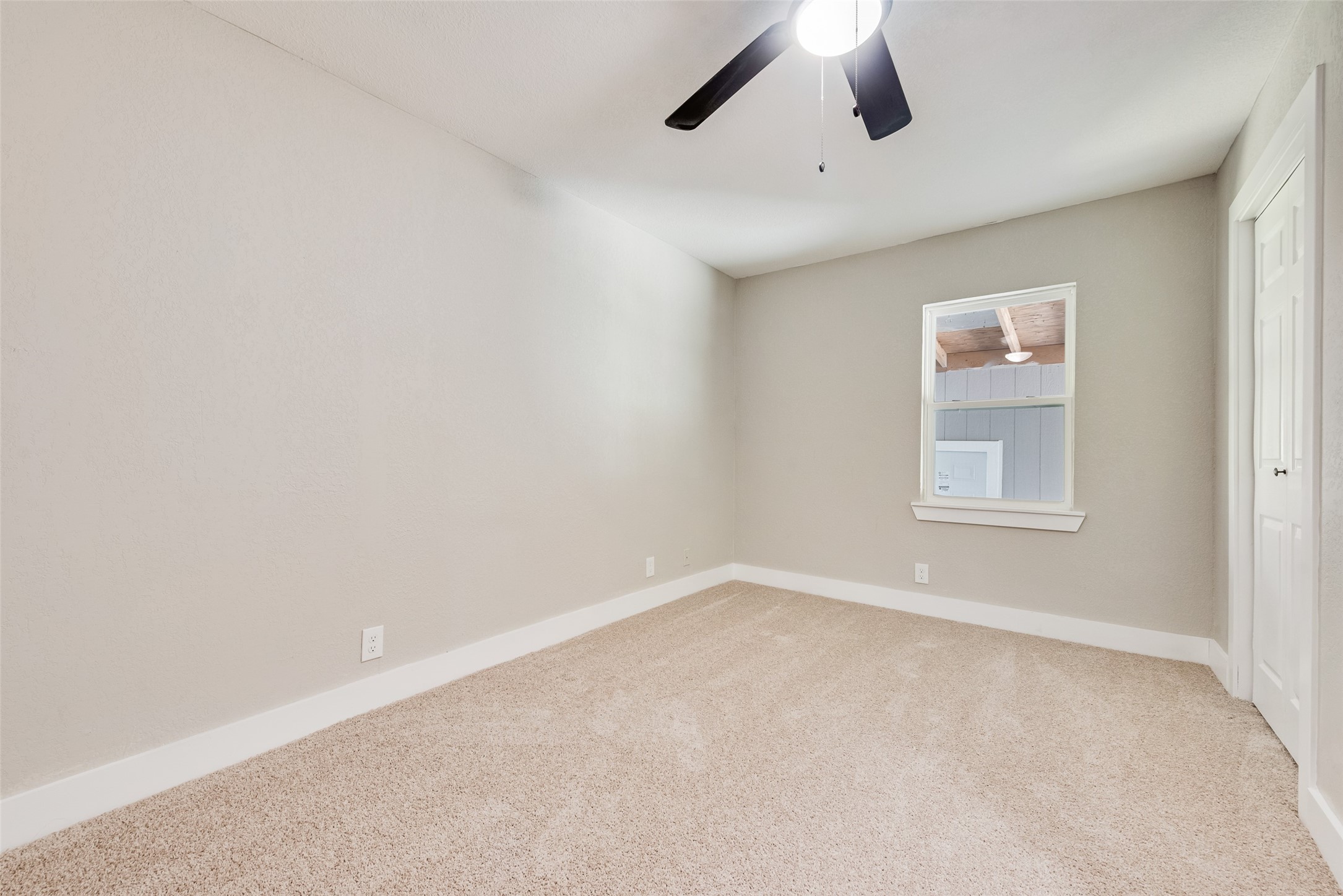 9303 S Fm 730 Azle TX 76020