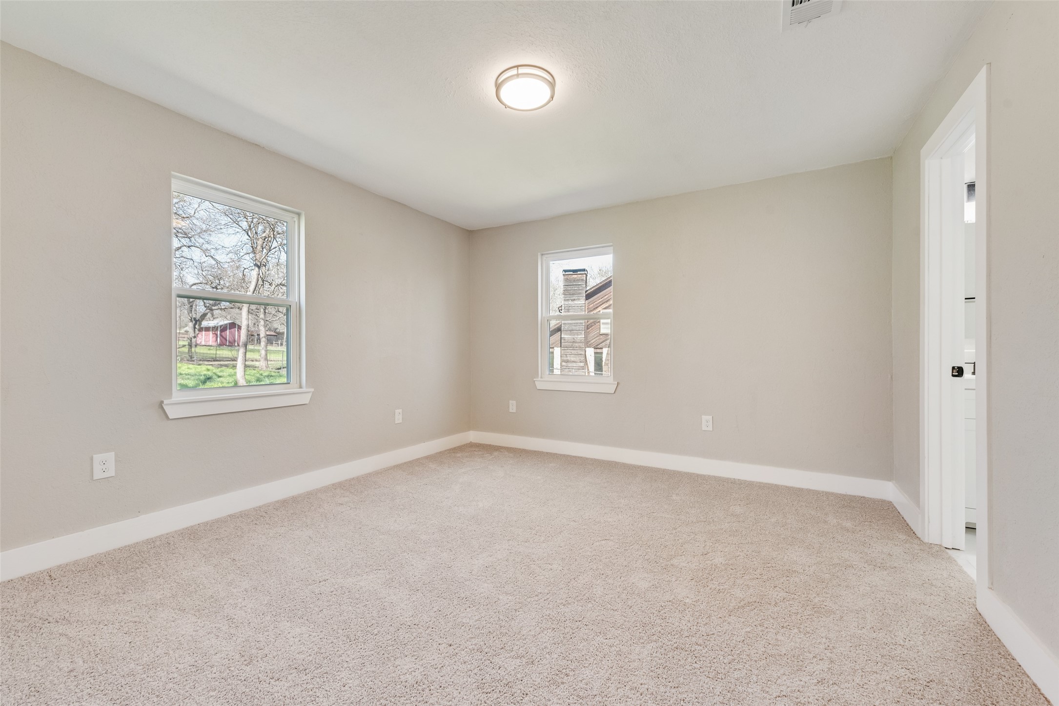 9303 S Fm 730 Azle TX 76020