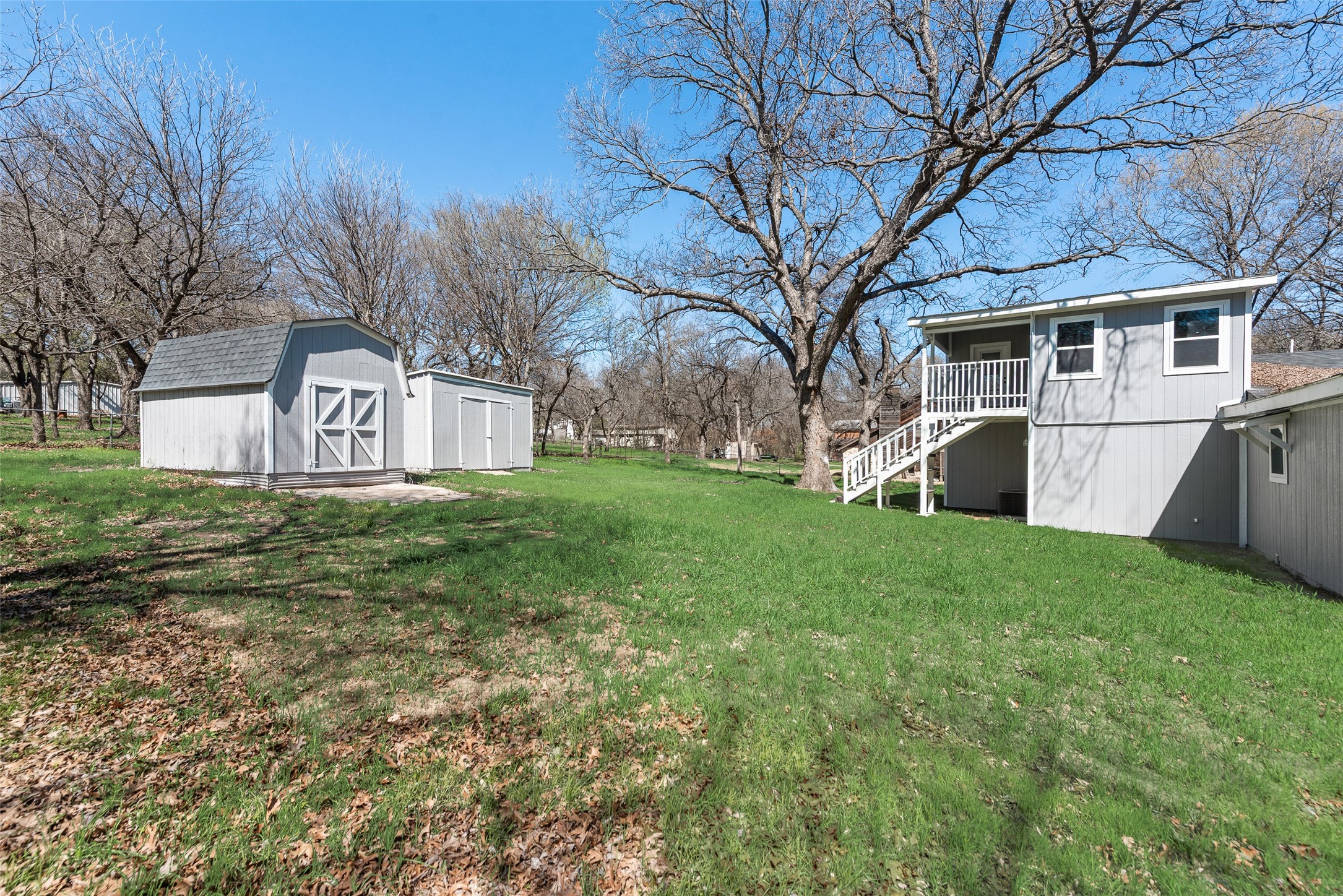 9303 S Fm 730 Azle TX 76020