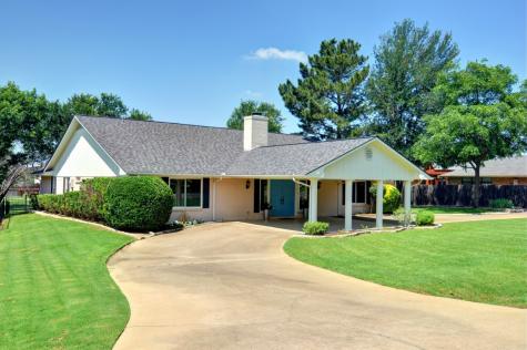 8804 Bellechase Road Granbury TX 76049