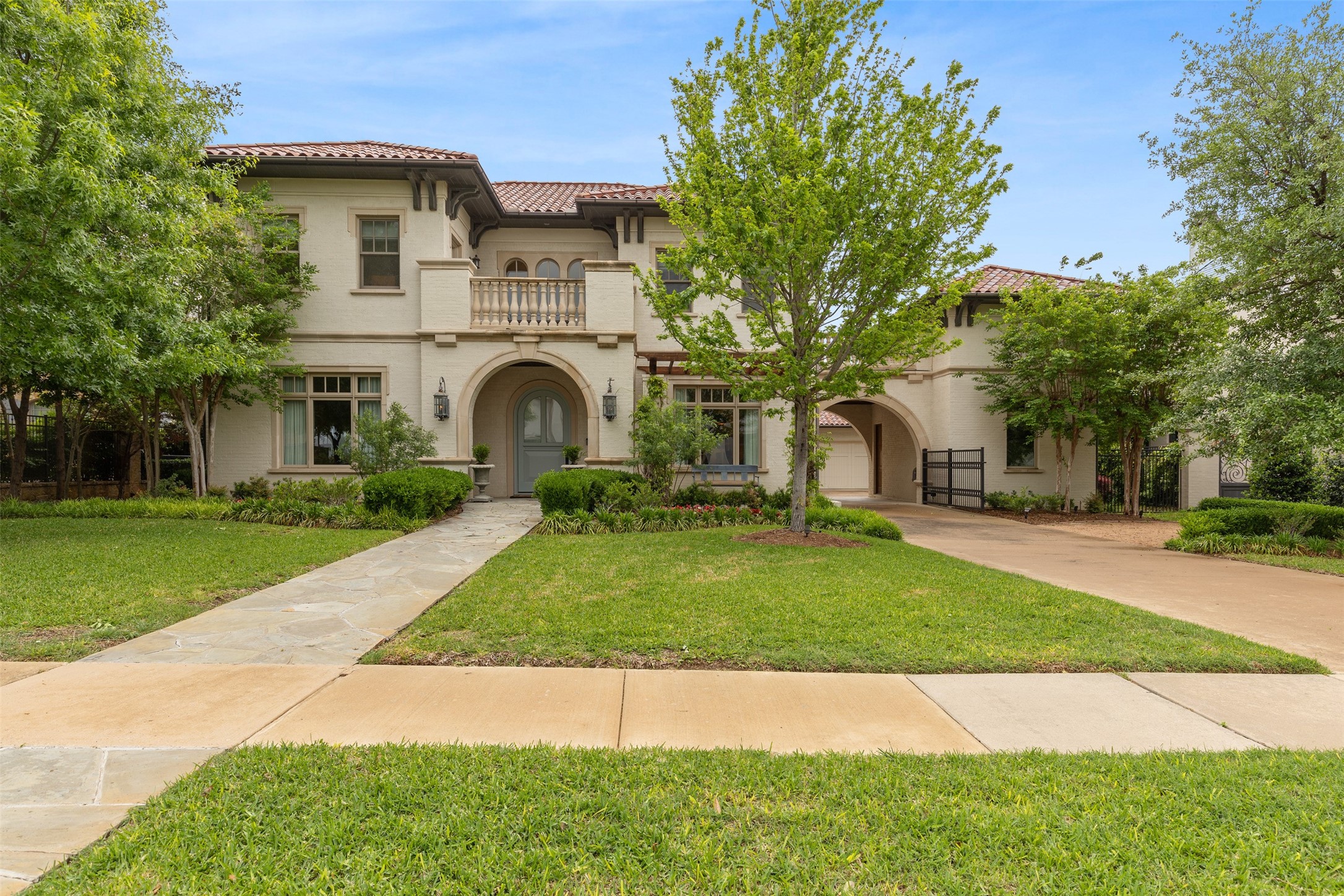 3745 Aviemore Drive Fort Worth TX 76109