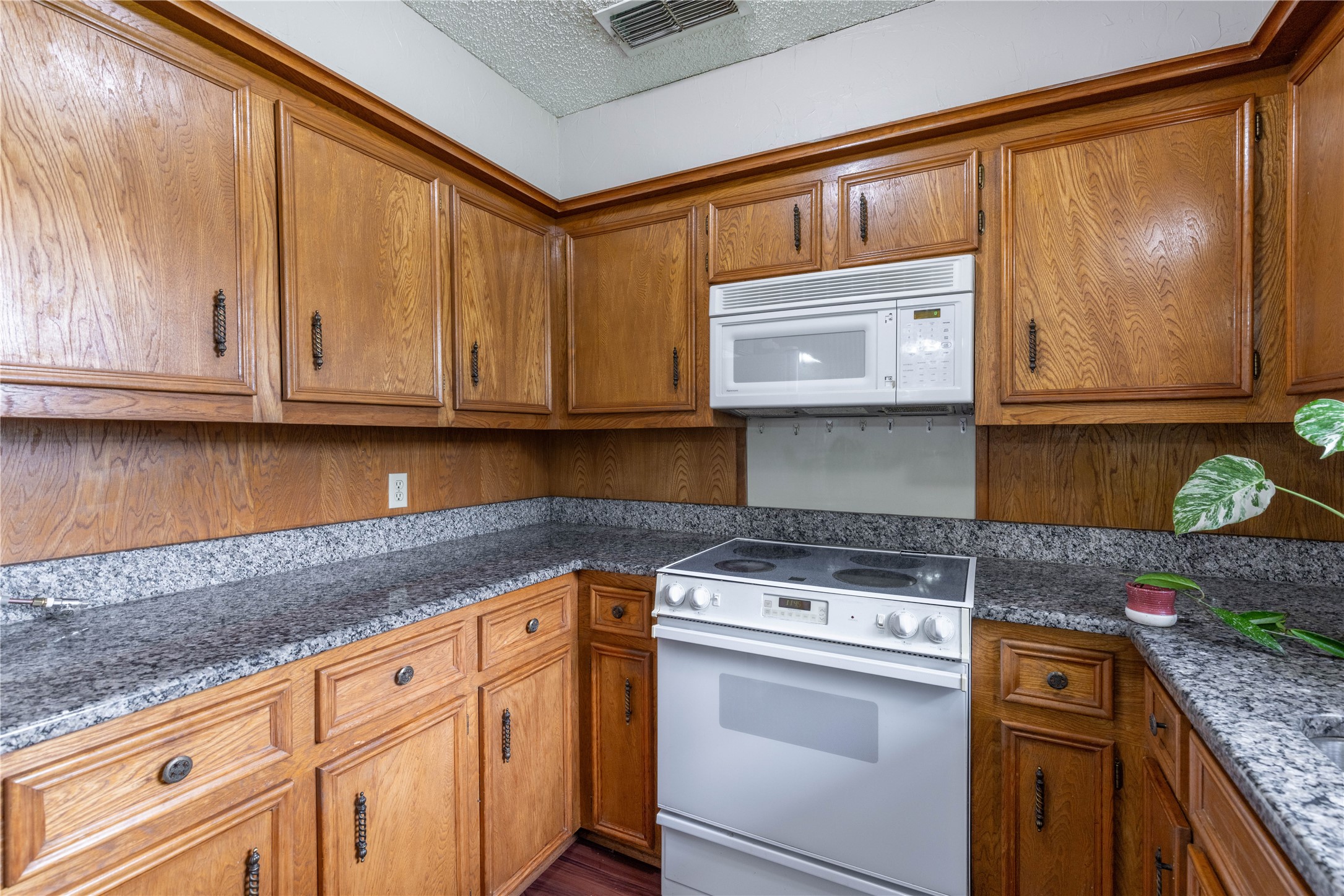 2909 SE Mckinney Street Rice TX 75155