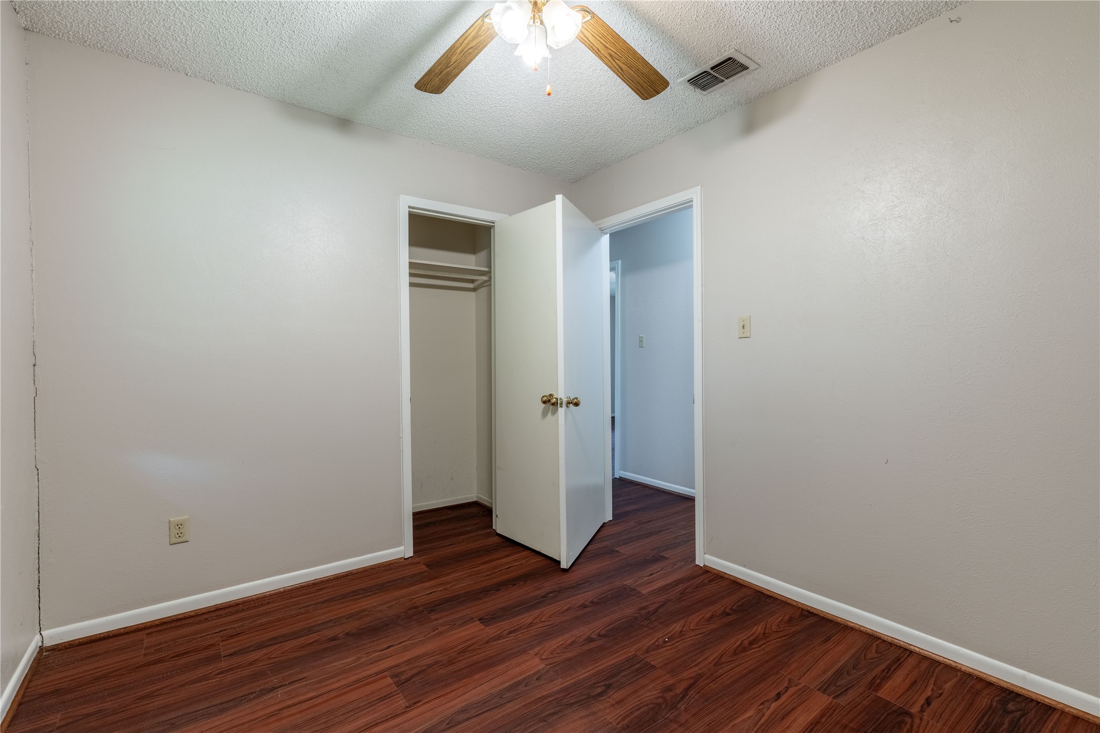 2909 SE Mckinney Street Rice TX 75155