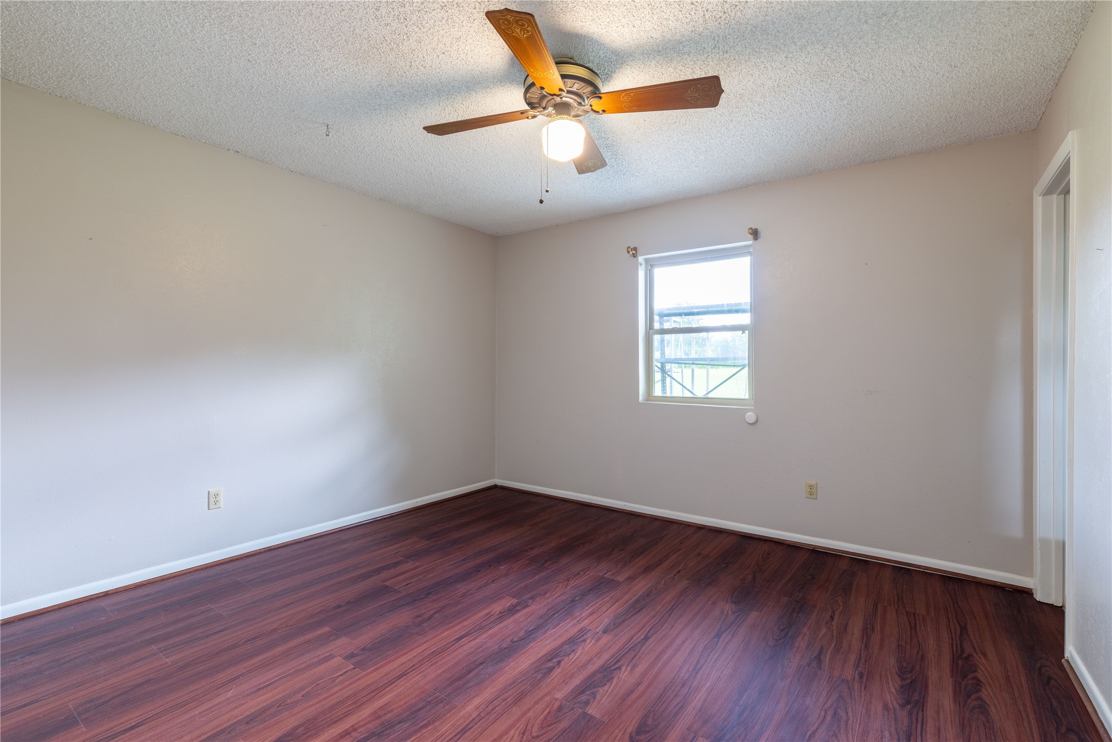 2909 SE Mckinney Street Rice TX 75155