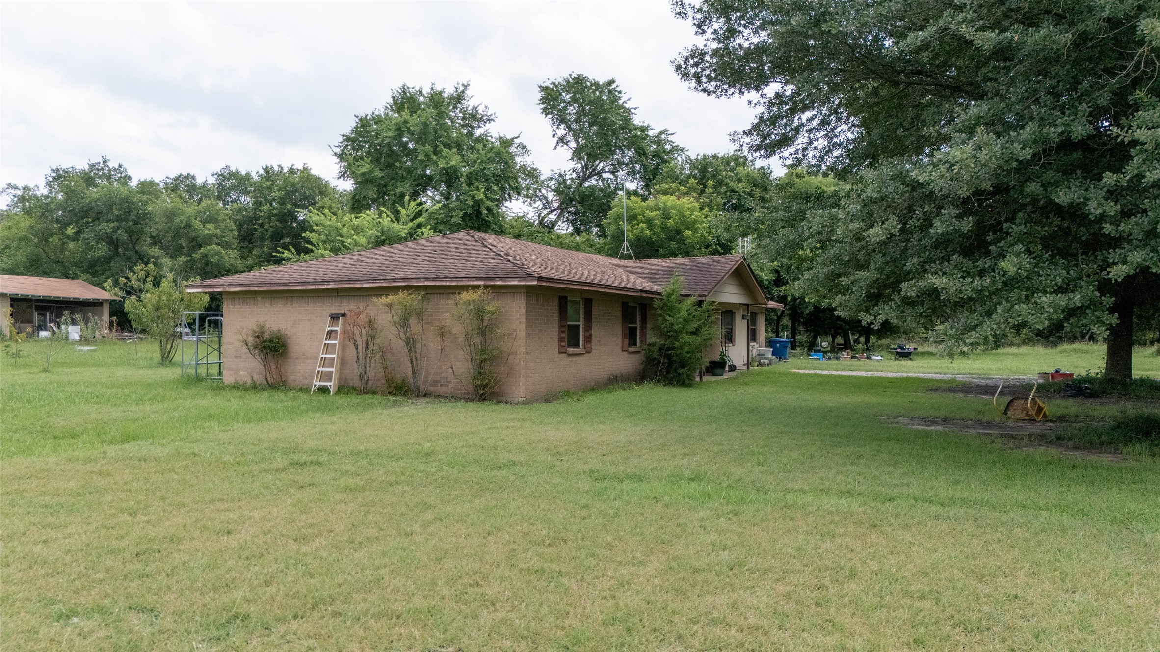 2909 SE Mckinney Street Rice TX 75155