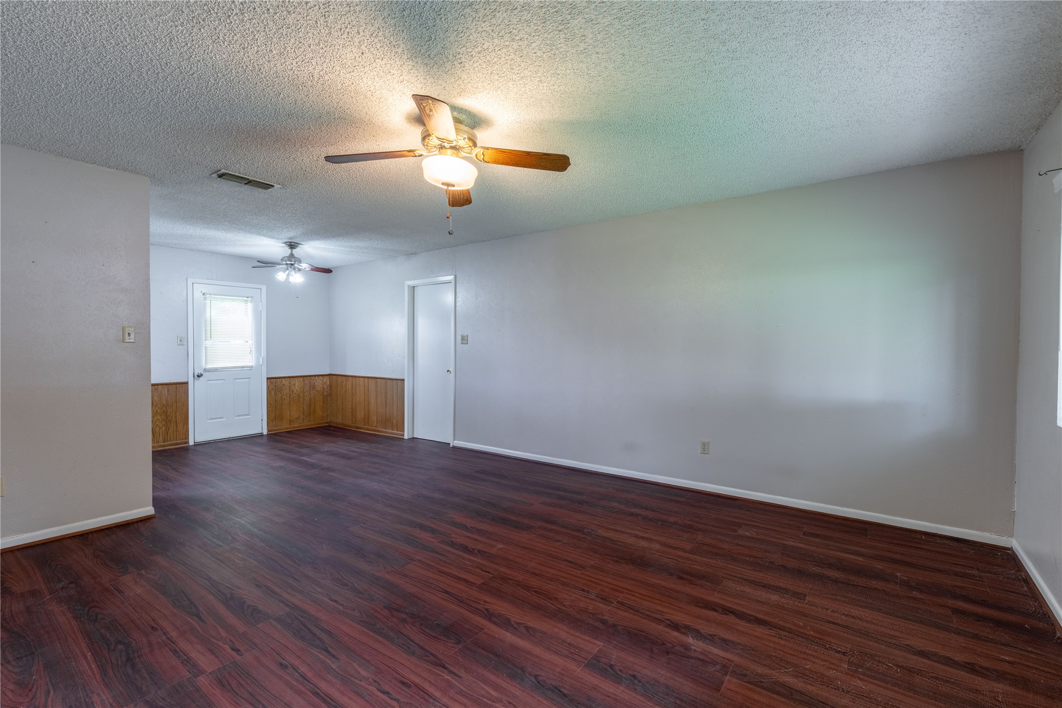 2909 SE Mckinney Street Rice TX 75155