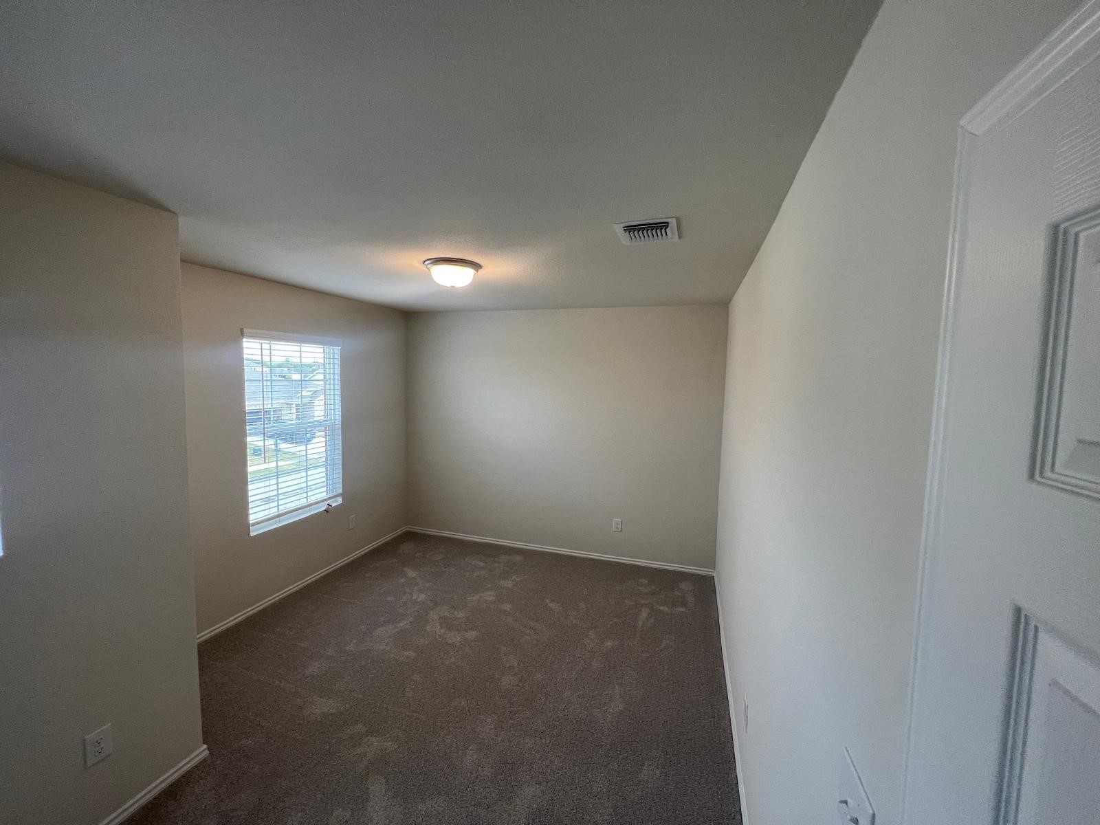 1045 Knightly Lane Haslet TX 76052